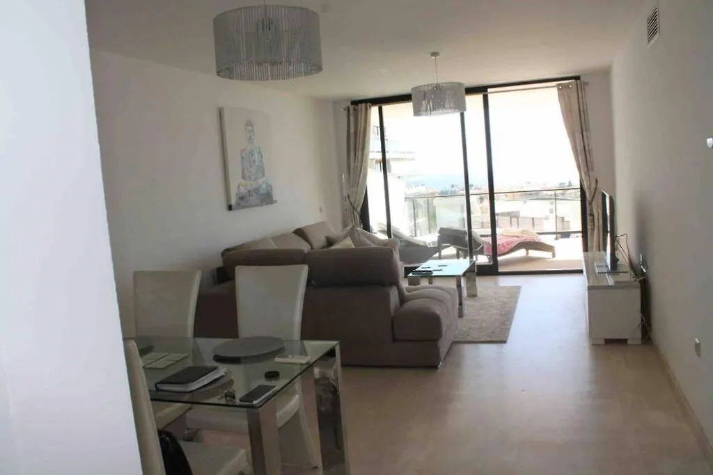Hollywood Hills Apartment Mijas Costa