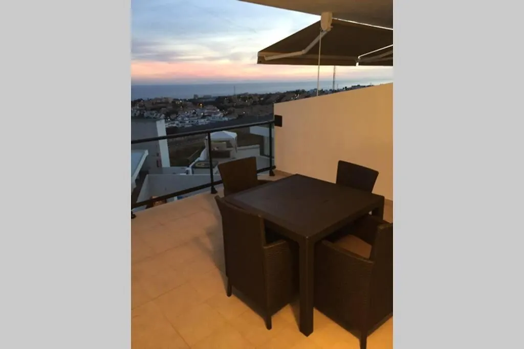 Hollywood Hills Apartment Mijas Costa Spain